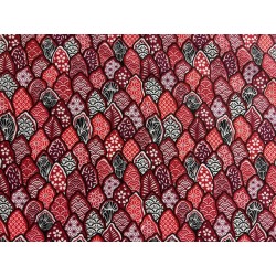 Tissu Matcha feuilles aux motifs japonisant fond rouge - Coton OekoTex